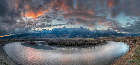 An Arch and an Oxbow